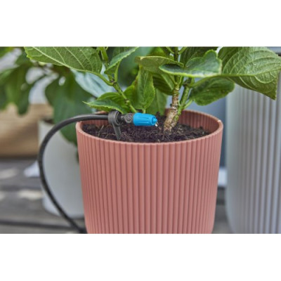 Комплект для поливу Gardena Micro-Drip-System Terrace Set на 30 рослин (13400-20.000.00) Комплект для поливу Gardena Micro-Drip-System Terrace Set на 30 рослин (13400-20.000.00)