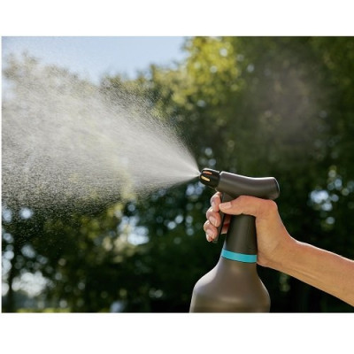 Обприскувач ручний GARDENA 0.75 л(11110-20.000.00) Обприскувач ручний GARDENA 0.75 л(11110-20.000.00)
