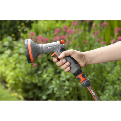 Пістолет-розпилювач Gardena Comfort з регулюванням кута розпилення (18319-20.000.00)