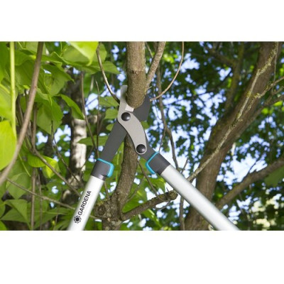 Сучкоріз GARDENA EnergyCut 750B(12007-20.000.00) Сучкоріз GARDENA EnergyCut 750B(12007-20.000.00)