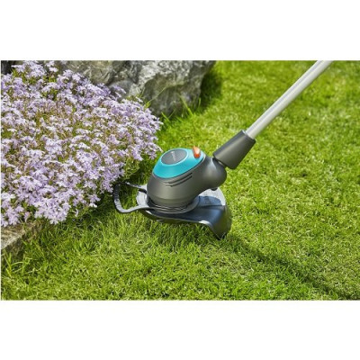 Тример Gardena EasyCut 450/25 електричний 450 Вт(09870-20.000.00) Тример Gardena EasyCut 450/25 електричний 450 Вт(09870-20.000.00)