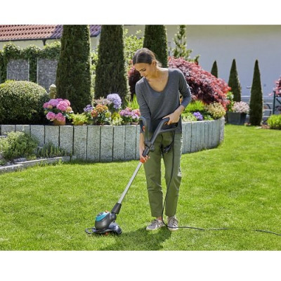 Тример Gardena EasyCut 450/25 електричний 450 Вт(09870-20.000.00) Тример Gardena EasyCut 450/25 електричний 450 Вт(09870-20.000.00)