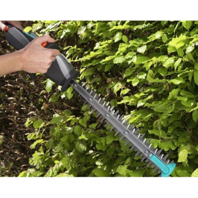 Кущоріз акумуляторний Gardena EasyCut Li-40 09836-20.000.00