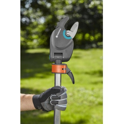 Висоторіз для зелених гілок GARDENA StarСut 160 Plus 32 мм(12000-20.000.00) Висоторіз для зелених гілок GARDENA StarСut 160 Plus 32 мм(12000-20.000.00)