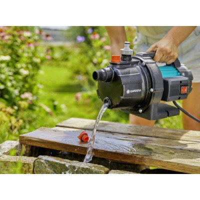 Насос садовий Gardena 3700/4 (09014-29.000.00)