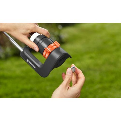 Дождеватель осциллирующий Gardena Aqua S 18700-20.000.00 Дождеватель осциллирующий Gardena Aqua S 18700-20.000.00