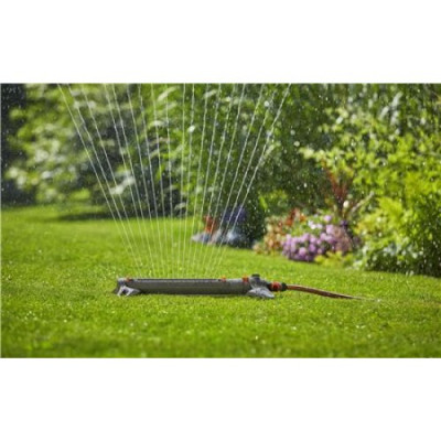 Дождеватель осцілірующій Gardena AquaZoom L 18714-20.000.00 Дождеватель осцілірующій Gardena AquaZoom L 18714-20.000.00