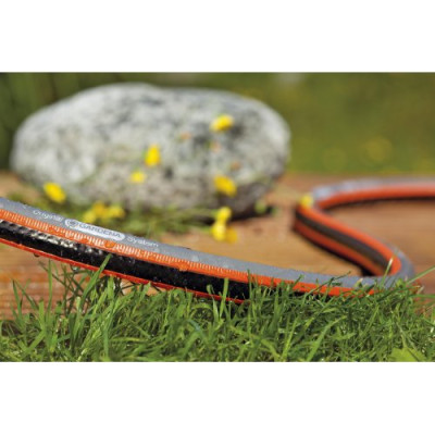 Шланг Gardena Comfort Flex 13 мм 30 м (18036-20.000.00) Шланг Gardena Comfort Flex 13 мм 30 м (18036-20.000.00)