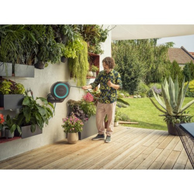 Катушка настенная Gardena RollUp S бирюзовая + набор для полива 15 м