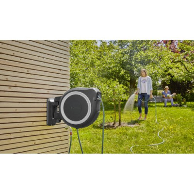 Катушка настенная Gardena RollUp L + набор для полива 30 м