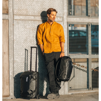 Дорожня валіза Thule Chasm Carry-On 55cm/22" 40L TCCO-222 Black Дорожня валіза Thule Chasm Carry-On 55cm/22" 40L TCCO-222 Black