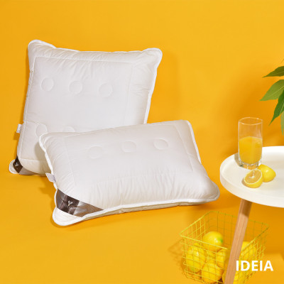 Подушка Air Dream Exclusive ТМ IDEIA 70*70 см біла ( 8-11588*001 ) Подушка Air Dream Exclusive ТМ IDEIA 70*70 см біла ( 8-11588*001 )