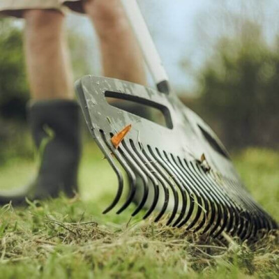 Граблі для прибирання листя Fiskars Xact (XXL) 615 мм 1027036