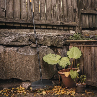 Граблі для листя середні Fiskars Solid M (1063089)