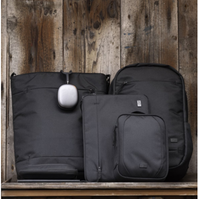 Чохол Case Logic Invigo Eco Accessory Case Large INVIAC-103 Black