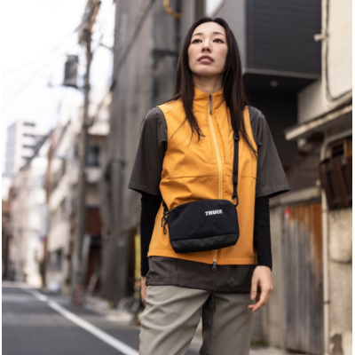 Сумка Thule Paramount Crossbody 2L PARACB-3102 Soft Green Сумка Thule Paramount Crossbody 2L PARACB-3102 Soft Green