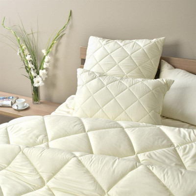 Ковдра Comfort ТМ IDEIA літня 155*215 см молоко ( 8-11896*002 )
