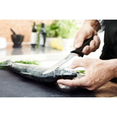 Кухонний ніж Fiskars Essential для коренеплодів 11 см Black 1065568 Кухонний ніж Fiskars Essential для коренеплодів 11 см Black 1065568