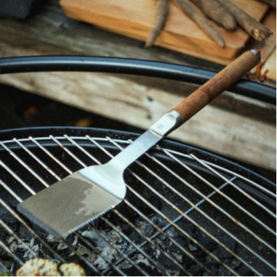 Набір для гриля — лопатка та щипці Fiskars Norden Grill (1066552) Набір для гриля — лопатка та щипці Fiskars Norden Grill (1066552)