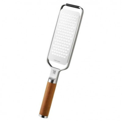 Тертка велика Fiskars Norden (1065244) Тертка велика Fiskars Norden (1065244)