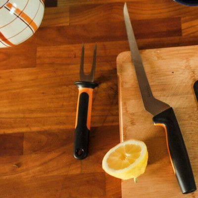 Виделка для риби Fiskars Functional Form 1057547 Виделка для риби Fiskars Functional Form 1057547