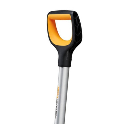 Скрепер для прибирання снігу вигнутий Fiskars X-series (1057186) Скрепер для прибирання снігу вигнутий Fiskars X-series (1057186)