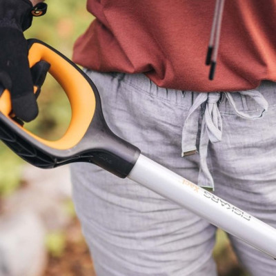 Лопата совкова Fiskars Xact (1066731)