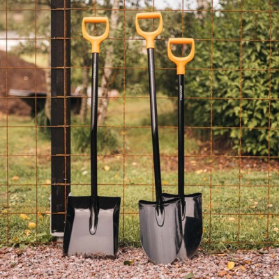 Лопата совкова для бетону Fiskars Solid (1067518)