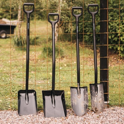 Лопата совкова Fiskars Ergonomic Pro (1066711)