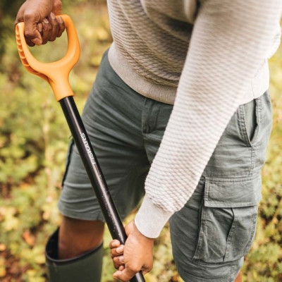 Лопата совкова Fiskars Solid (1066718) Лопата совкова Fiskars Solid (1066718)