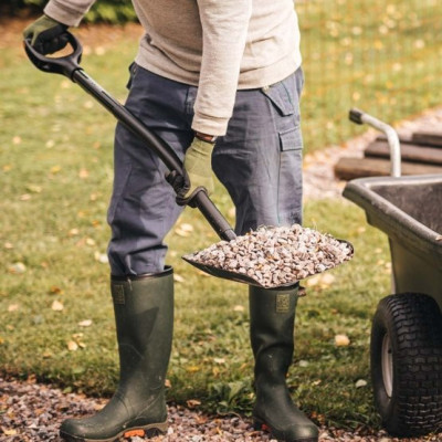 Лопата совкова для бетону Fiskars Ergonomic Pro (1066713)