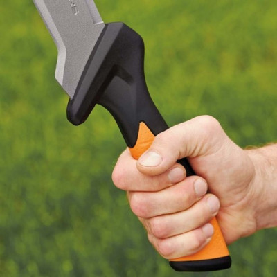 Універсальна мачете Fiskars Solid™ CL-561 1051235 Універсальна мачете Fiskars Solid™ CL-561 1051235