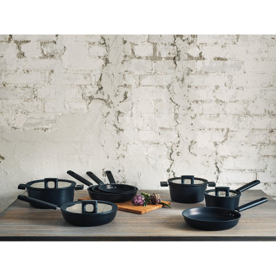 Каструля Fiskars Hard Face 5 л 1052228