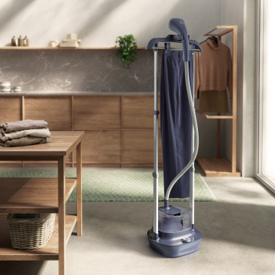 Відпарювач Electrolux E7US1-4MN Відпарювач Electrolux E7US1-4MN