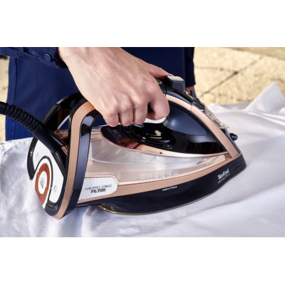 Праска з подачею пари Tefal FV9845E0