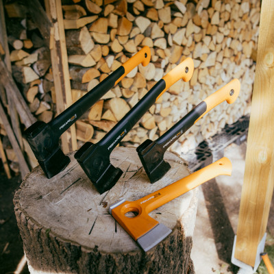 Універсальна сокира Fiskars X-series X14 Universal XS 1069102 Універсальна сокира Fiskars X-series X14 Universal XS 1069102