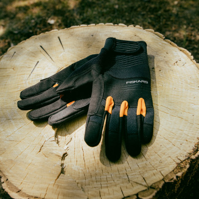Универсальный топор Fiskars X-series X24 Universal M 1069104 Универсальный топор Fiskars X-series X24 Universal M 1069104
