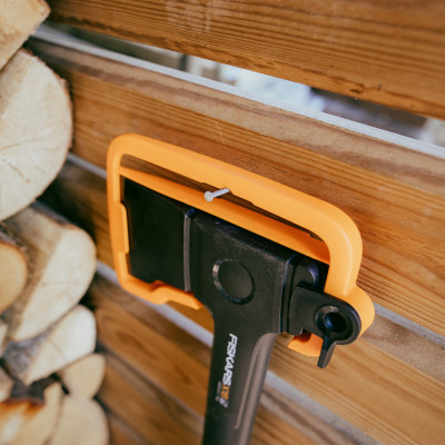 Сокира-колун Fiskars X-series X32 Splitting L 1069108 Сокира-колун Fiskars X-series X32 Splitting L 1069108