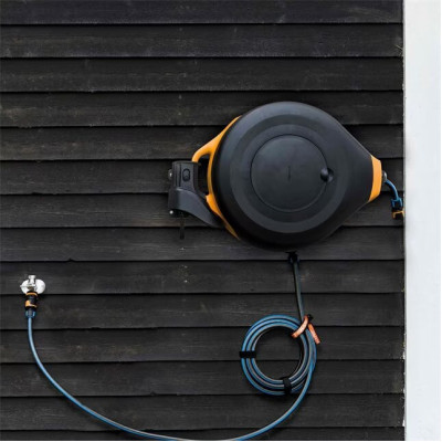 Автоматична котушка зі шлангом Fiskars XL (1025932)