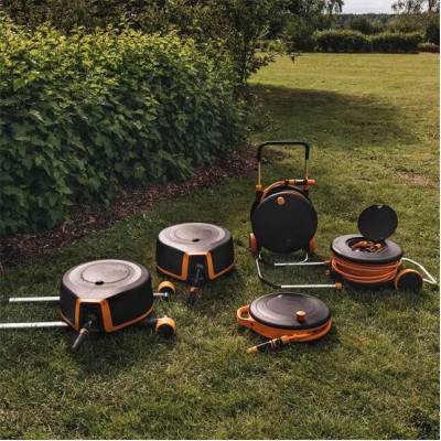 Автоматична котушка зі шлангом Fiskars XL (1025932)